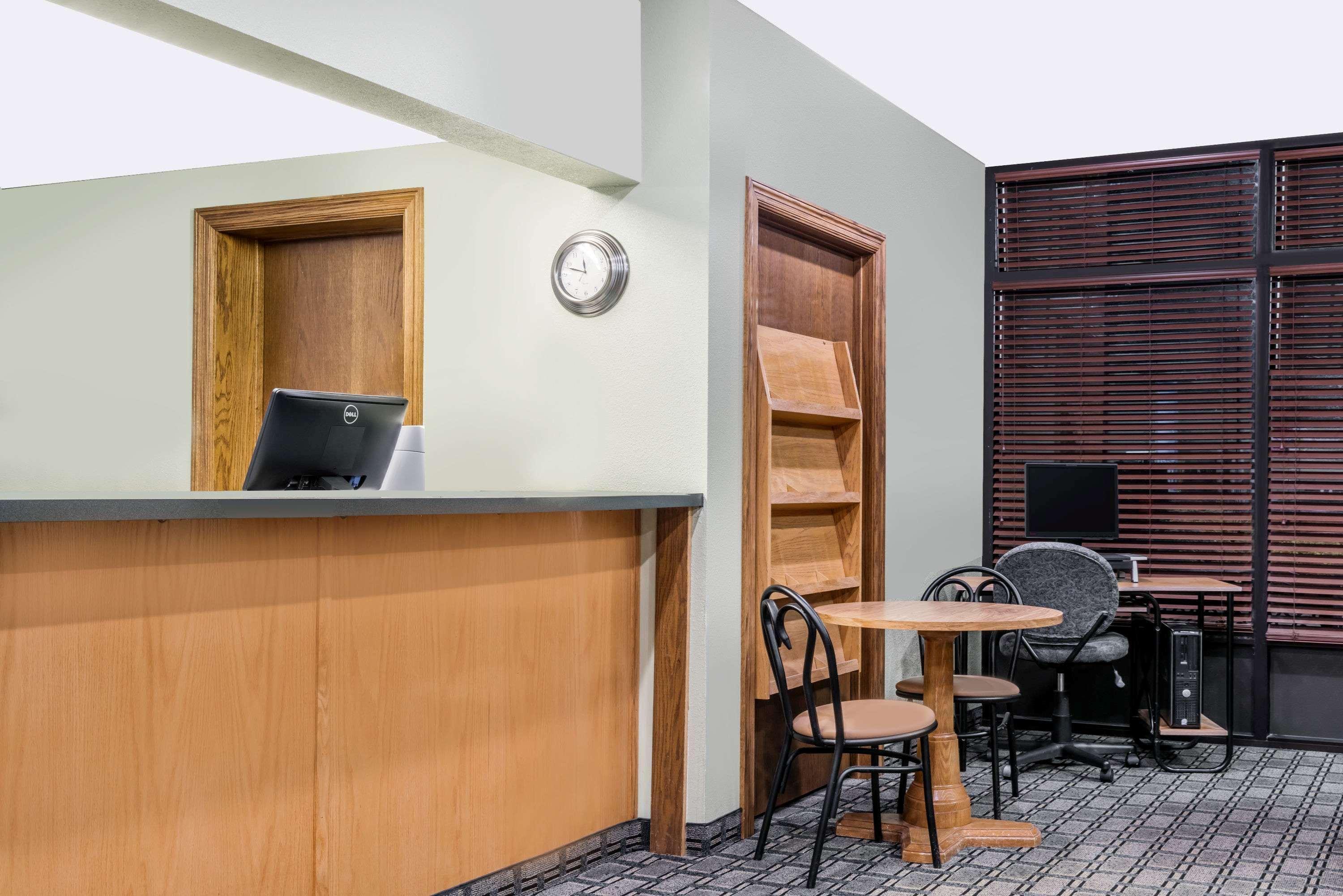 Super 8 By Wyndham Mankato Ξενοδοχείο Εξωτερικό φωτογραφία
